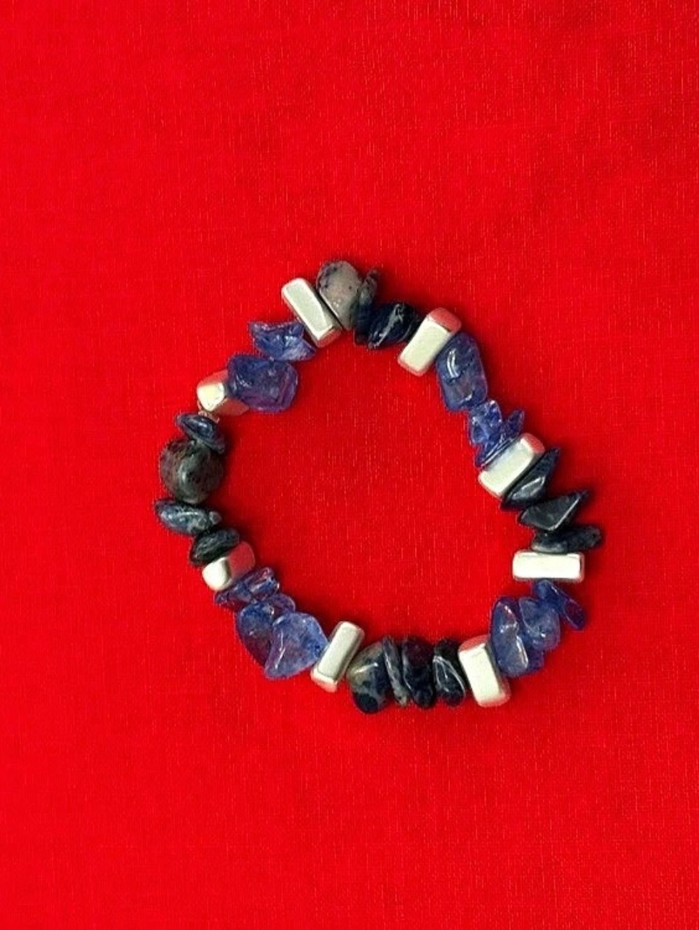 Chico’s Beaded Stretch Bracelet in Blue tones & silver-tone accents. Like New